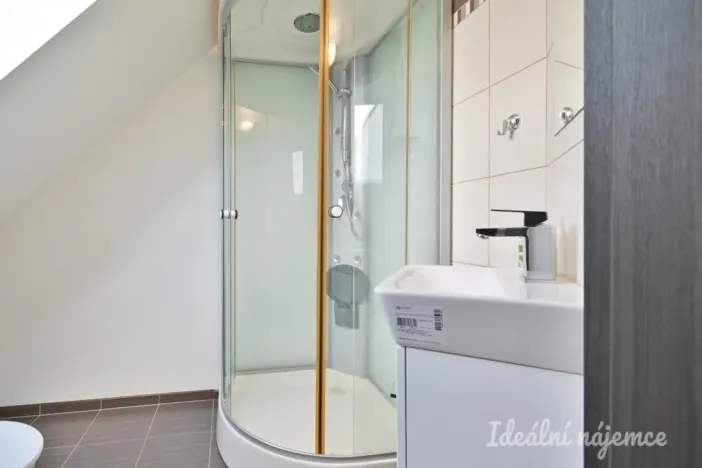 Pronájem bytu 5+kk, Ořechov, Polní, 150 m2