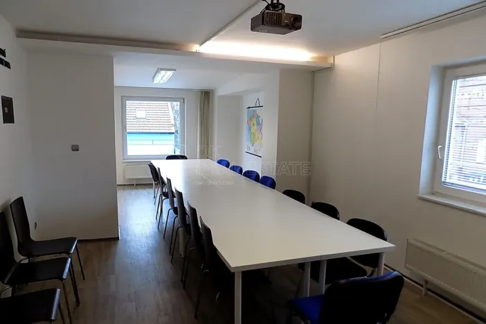 Pronájem kanceláře, Brno, Vídeňská, 250 m2