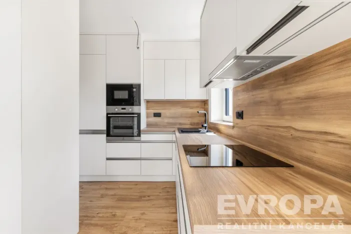 Prodej rodinného domu, Okrouhlice - Chlístov, 169 m2