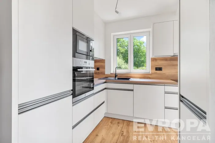 Prodej rodinného domu, Okrouhlice - Chlístov, 169 m2