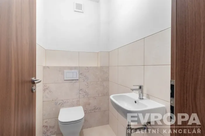 Prodej rodinného domu, Okrouhlice - Chlístov, 169 m2