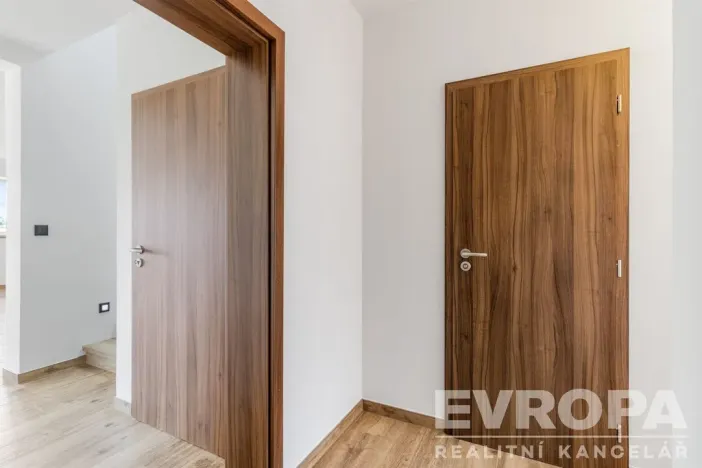 Prodej rodinného domu, Okrouhlice - Chlístov, 169 m2