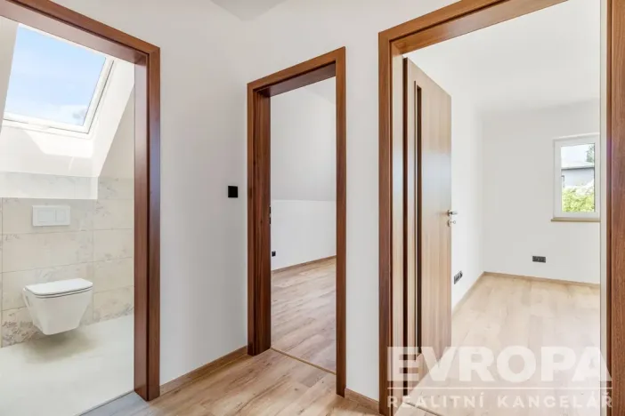 Prodej rodinného domu, Okrouhlice - Chlístov, 169 m2