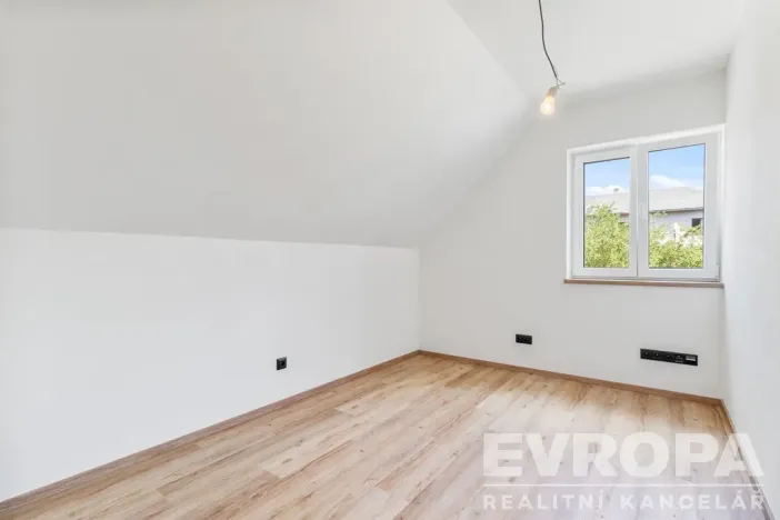Prodej rodinného domu, Okrouhlice - Chlístov, 169 m2