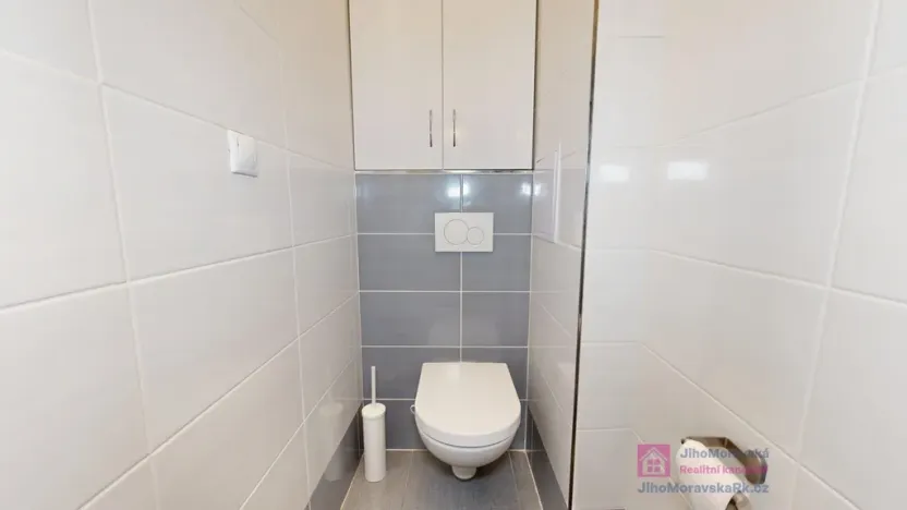 Prodej bytu 2+1, Rakvice, Družstevní, 59 m2