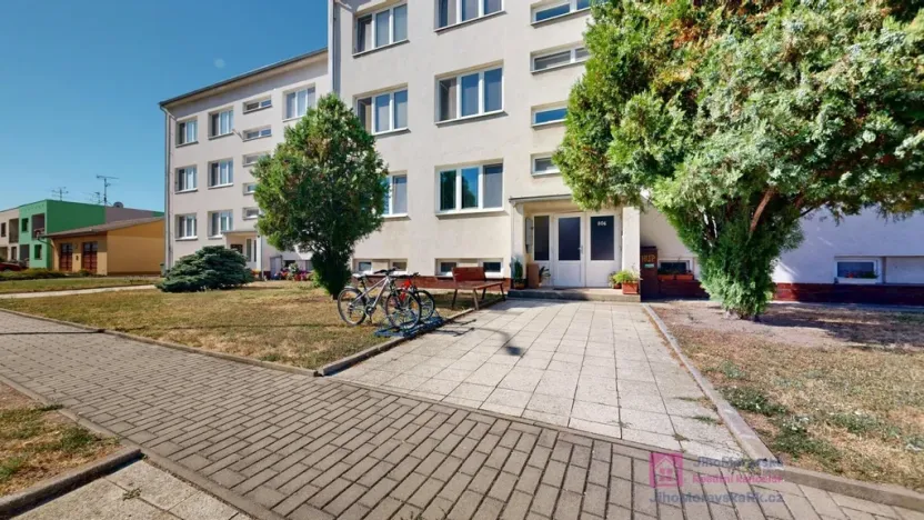 Prodej bytu 2+1, Rakvice, Družstevní, 59 m2