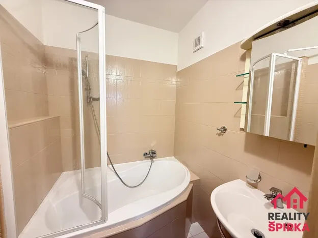Pronájem bytu 4+kk, Letohrad, V Aleji, 87 m2