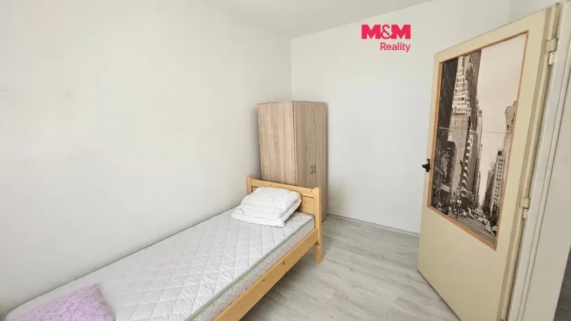Pronájem bytu 1+1, Hulín, Družba, 27 m2