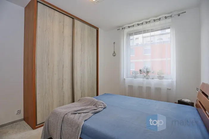 Prodej bytu 3+kk, Praha, U louky, 71 m2
