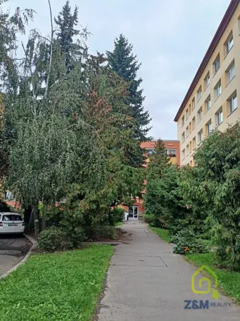 Prodej bytu 3+1, Praha, Křivenická, 72 m2