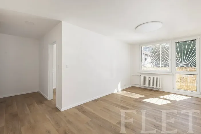 Pronájem bytu 2+kk, Praha - Komořany, Krupná, 43 m2