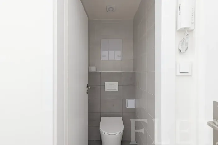 Pronájem bytu 2+kk, Praha - Komořany, Krupná, 43 m2