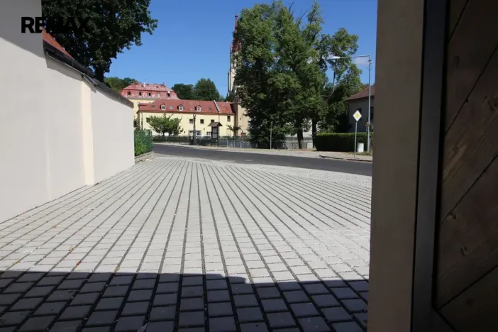 Pronájem bytu 1+kk, Chrastava, náměstí 1. máje, 31 m2