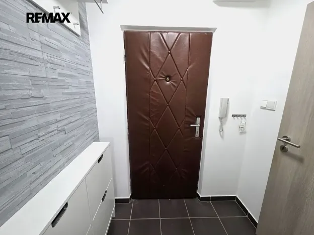 Pronájem bytu 1+kk, Doloplazy, 31 m2