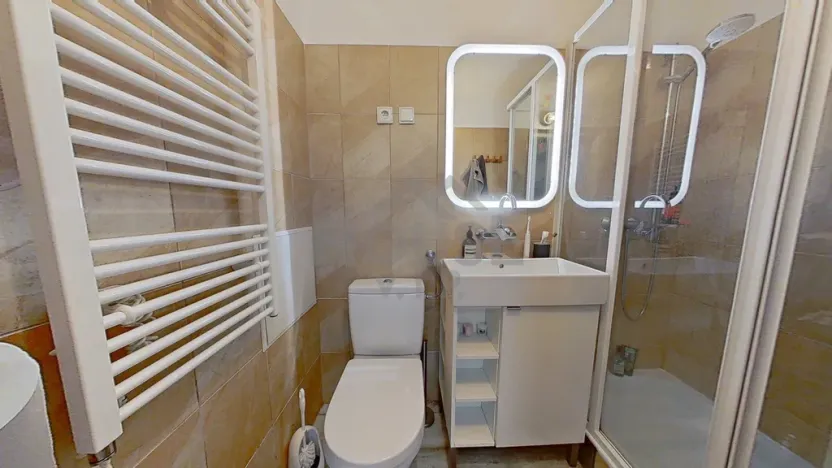 Prodej rodinného domu, Praha - Karlín, Pernerova, 81 m2