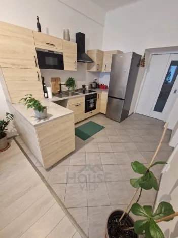 Pronájem bytu 2+kk, Praha, Na hroudě, 47 m2