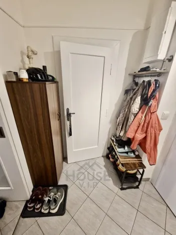 Pronájem bytu 2+kk, Praha, Na hroudě, 47 m2