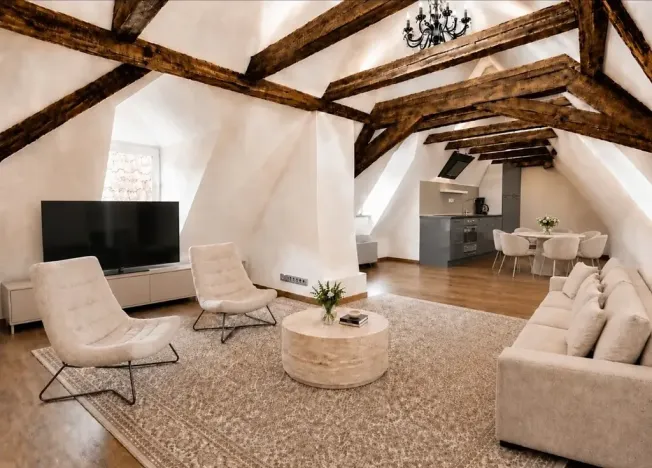 Pronájem bytu 3+kk, Praha - Malá Strana, Malostranské náměstí, 117 m2