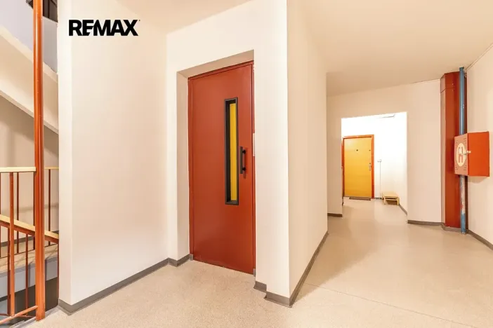 Prodej bytu 2+kk, Praha - Stodůlky, Suchý vršek, 33 m2