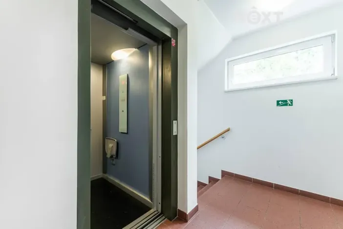 Pronájem bytu 3+kk, Praha - Krč, Hornokrčská, 140 m2