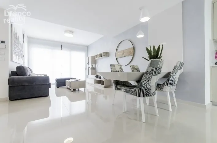 Prodej rodinného domu, San Miguel de Salinas, Alicante, Španělsko, 135 m2