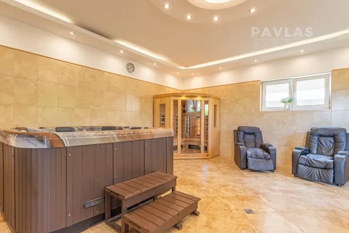 Prodej rodinného domu, Jindřichův Hradec, Na Lukách, 233 m2