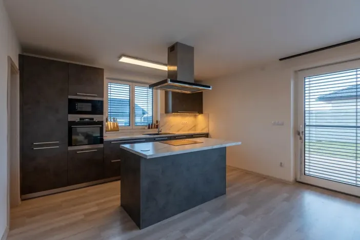 Prodej rodinného domu, Brandýsek, Nad Vodojemem, 190 m2