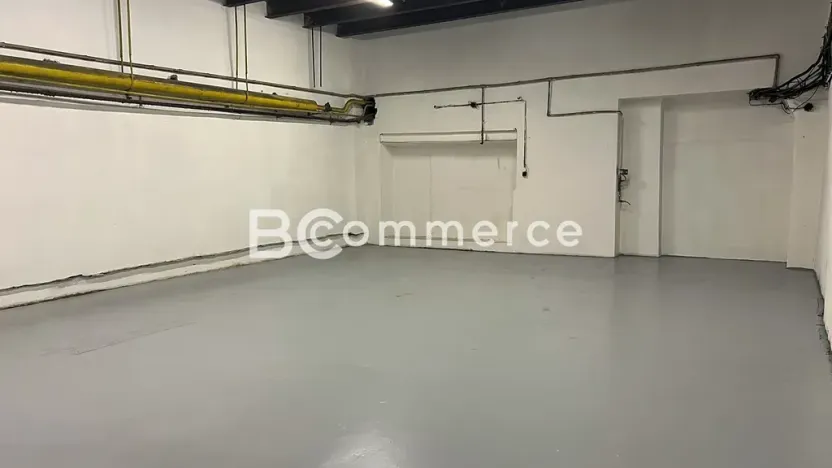 Pronájem výrobních prostor, Brno, 698 m2