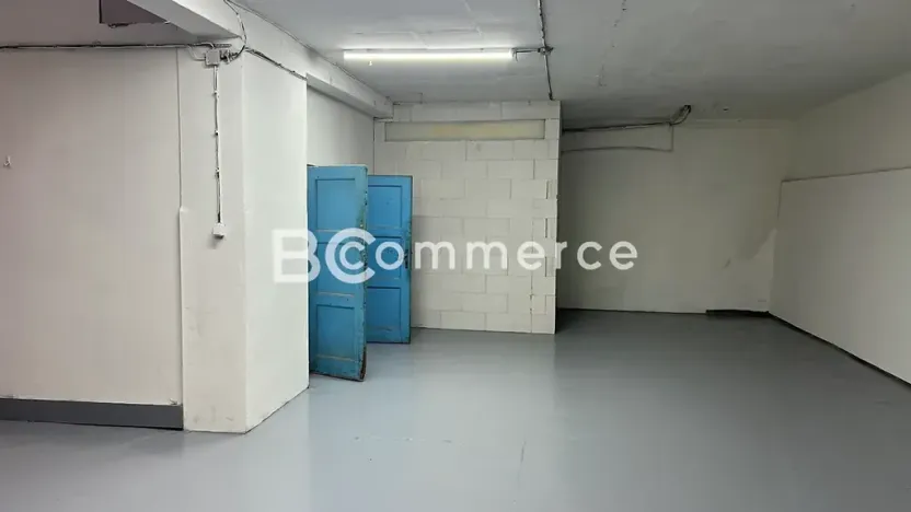 Pronájem výrobních prostor, Brno, 698 m2