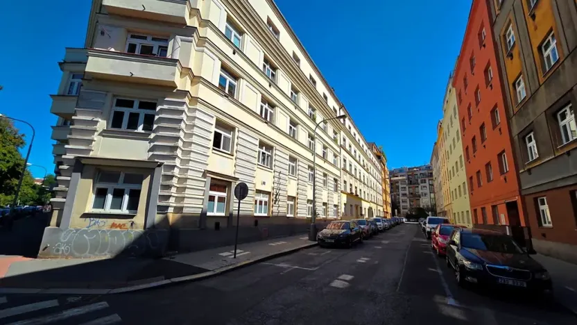 Prodej bytu 2+1, Praha - Libeň, Na Rokytce, 68 m2