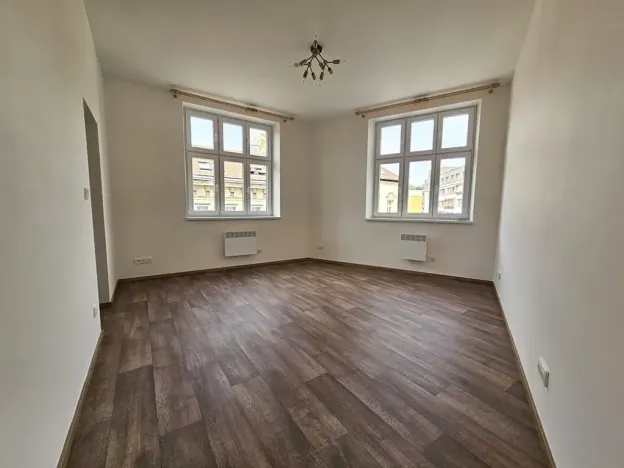 Pronájem bytu 3+kk, Praha - Žižkov, Rokycanova, 60 m2