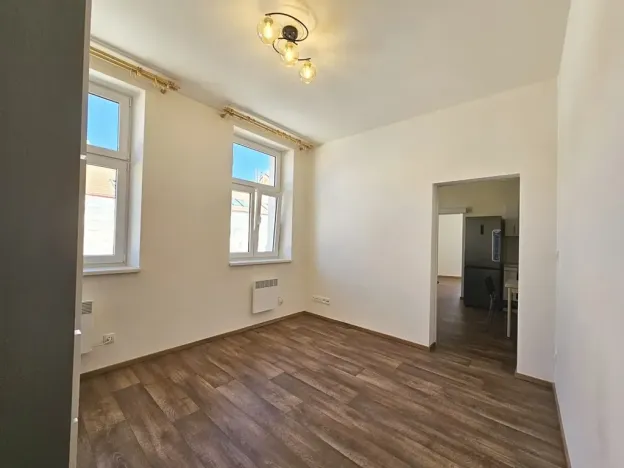 Pronájem bytu 3+kk, Praha - Žižkov, Rokycanova, 60 m2