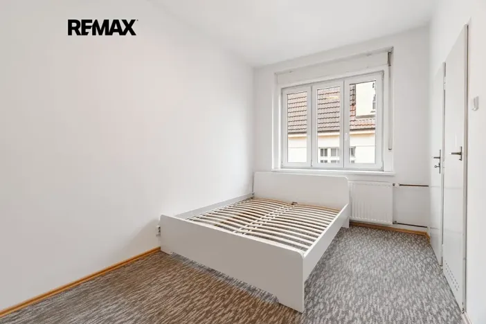 Pronájem bytu 2+kk, Praha - Dejvice, Na Špitálce, 55 m2