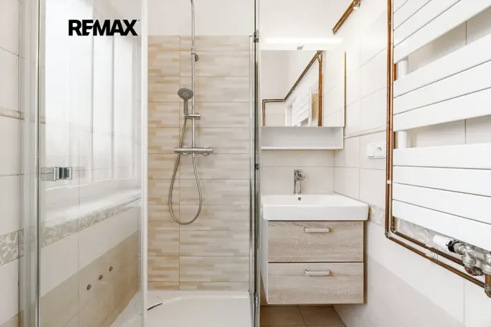 Pronájem bytu 2+kk, Praha - Dejvice, Na Špitálce, 55 m2