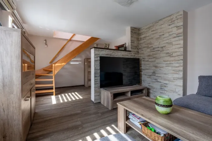 Prodej rodinného domu, Košťany, Rakouské domy, 208 m2