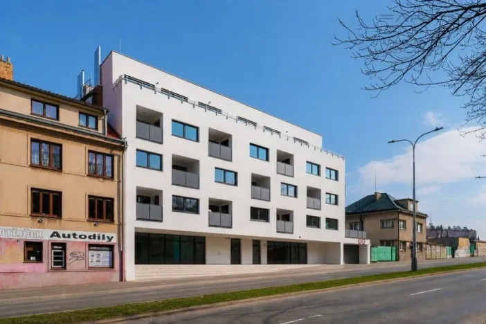 Prodej bytu 2+kk, Praha - Vysočany, Spojovací, 87 m2