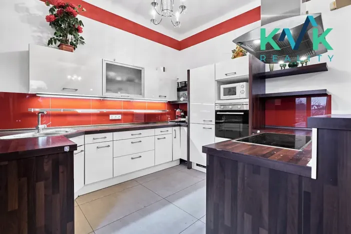 Pronájem bytu 4+kk, Karlovy Vary, Na Vyhlídce, 109 m2