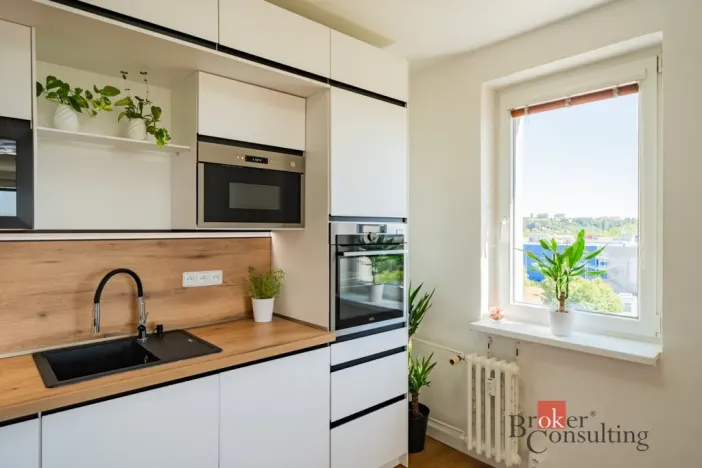 Pronájem bytu 3+kk, Praha - Černý Most, Bryksova, 72 m2