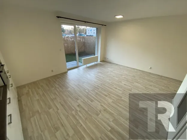 Prodej bytu 1+kk, Plzeň, Křepelková, 38 m2