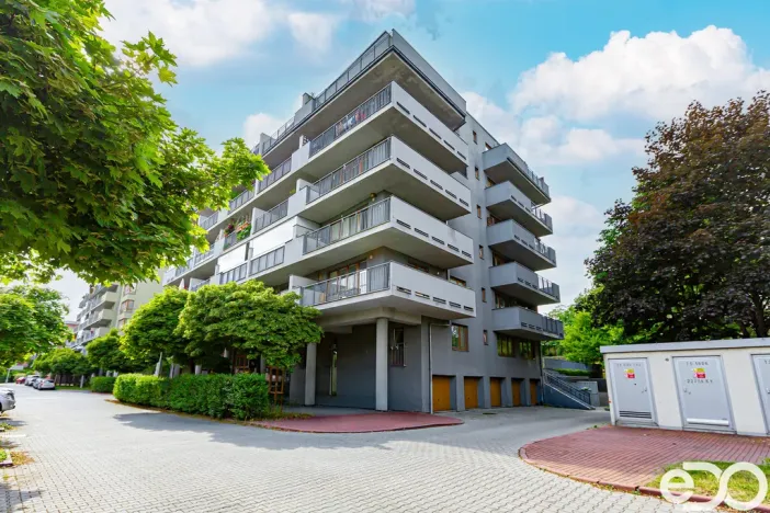 Prodej bytu 2+1, Praha, Velká skála, 62 m2