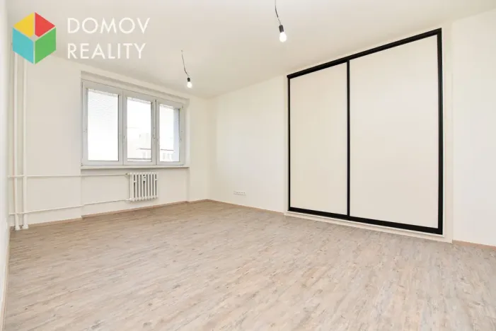 Pronájem bytu 2+kk, Praha, Na dolinách, 45 m2