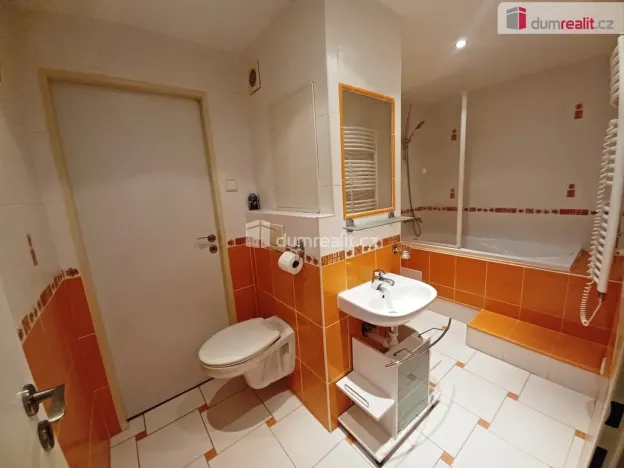 Prodej bytu 3+kk, Jílové - Kamenná, Lipová, 60 m2