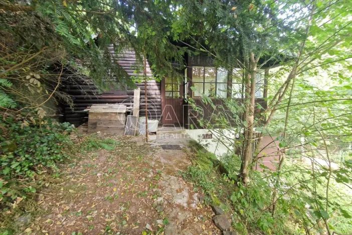 Prodej chaty, Černolice, V Dolečku, 38 m2