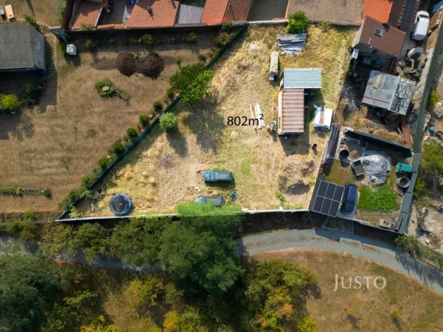 Prodej zahrady, Černuc, 802 m2