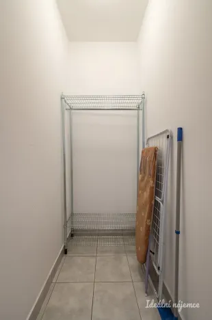 Pronájem bytu 1+kk, Praha - Libeň, Davídkova, 34 m2