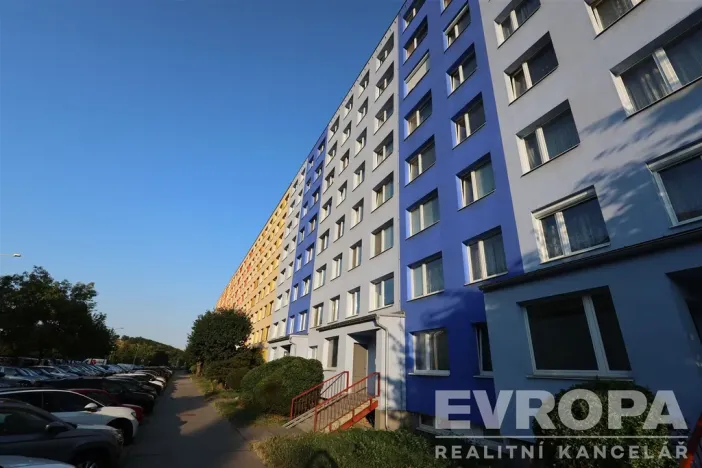 Prodej bytu 3+1, Praha - Petrovice, Rezlerova, 71 m2