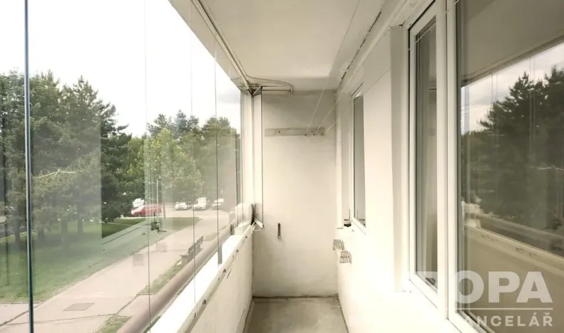 Prodej bytu 3+1, Praha - Petrovice, Rezlerova, 71 m2