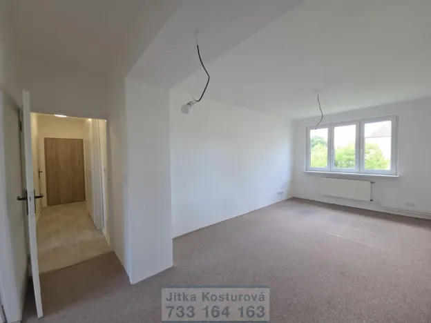 Pronájem bytu 2+1, Opava - Předměstí, Sadová, 62 m2
