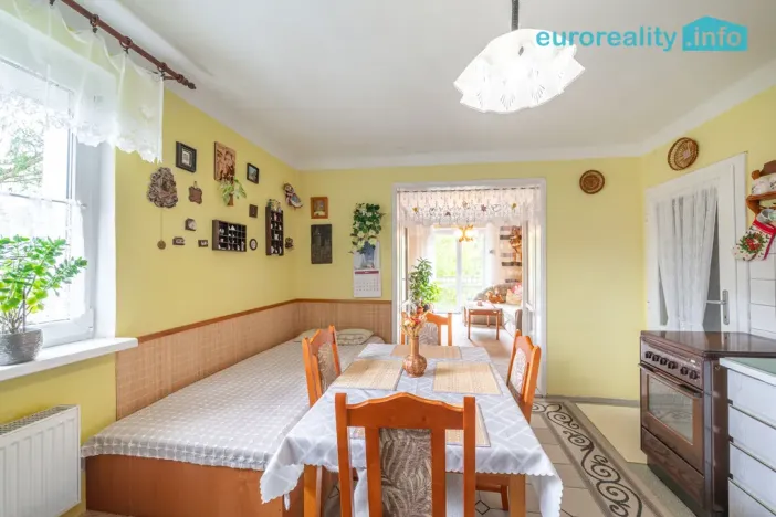 Prodej bytu 2+1, Horní Slavkov, Poštovní, 51 m2