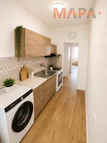 Prodej bytu 3+1, Chomutov, 17. listopadu, 79 m2